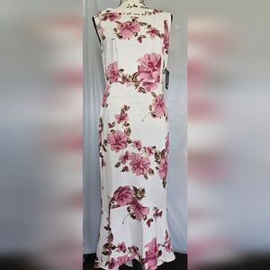 Alexa B Nites Floral Dress NWT